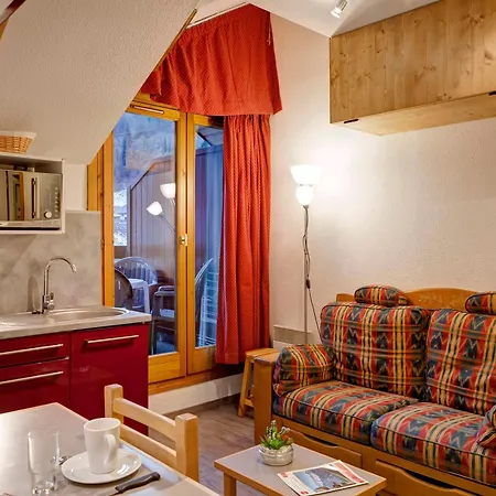 Brides-les-bains, 1 Pièce, 4 Personnes - Fr-1-512-204 Appartement